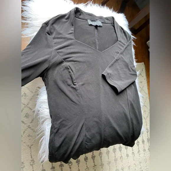 Premise Professional Work Sweetheart Neckline Black Top - Picture 5 of 5